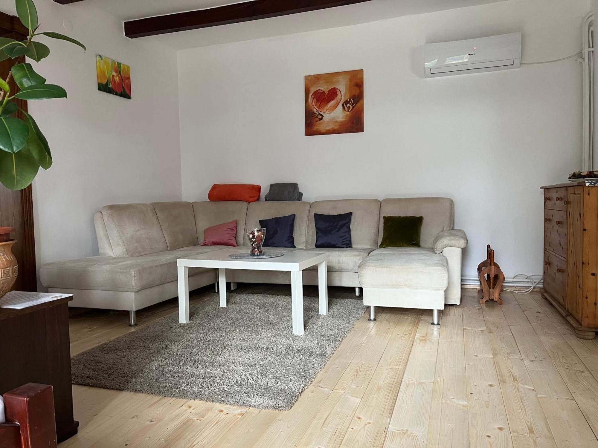 Idill Ueduelohaz Villa Tiszafured Luaran gambar