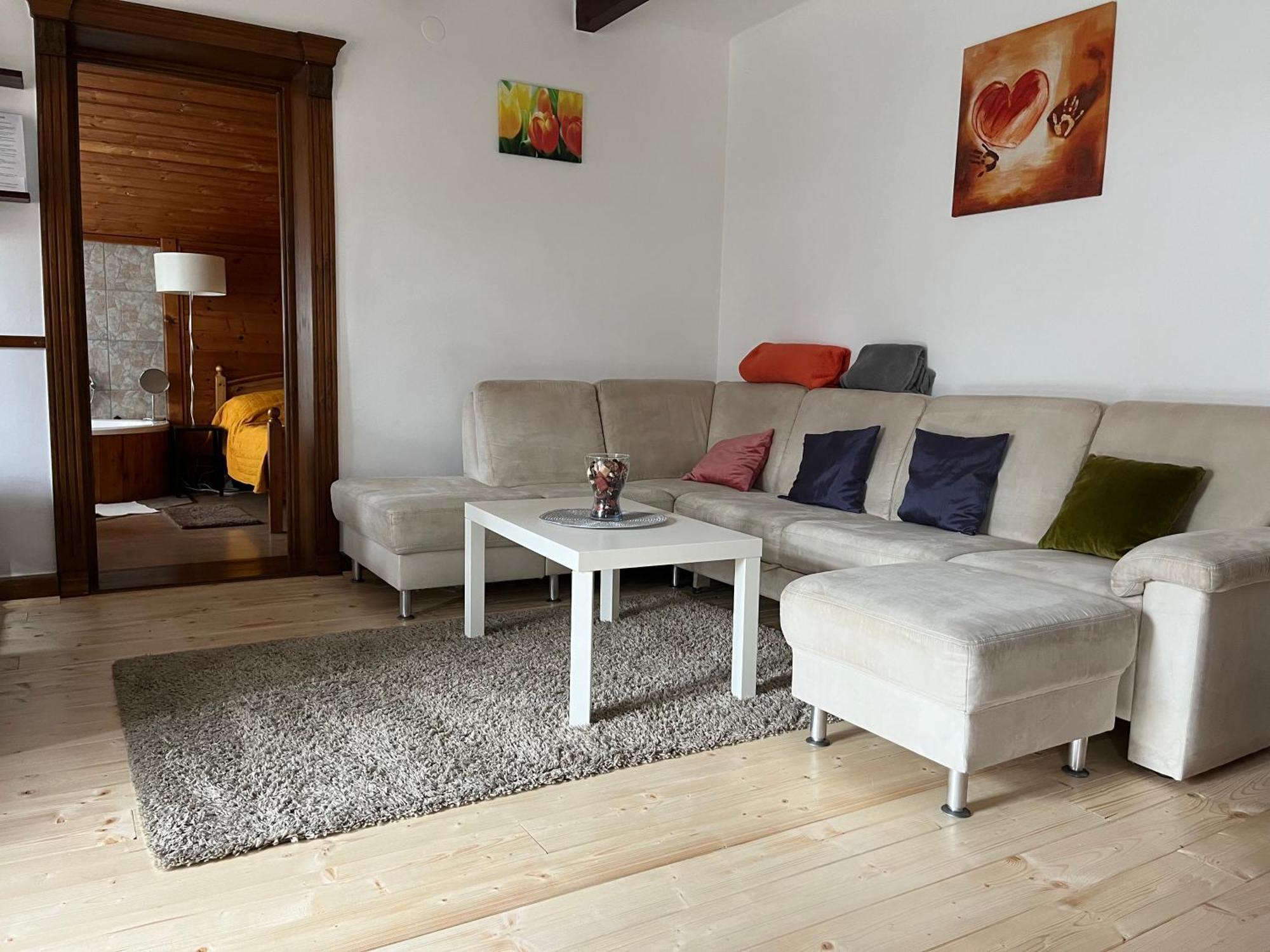 Idill Ueduelohaz Villa Tiszafured Luaran gambar